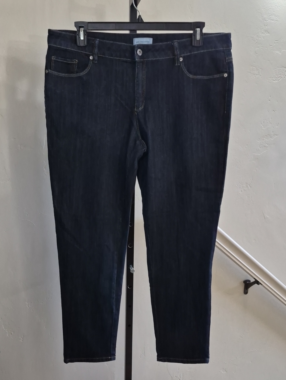 Liz Claiborne Dark Indigo Straight Leg Boyfriend Jeans Size 16